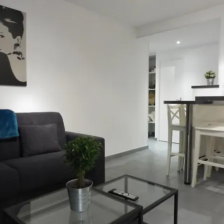 Mémorial-sleep In Normandie Caen