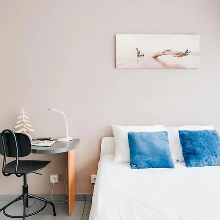 Memorial-sleep In Normandie Apartment