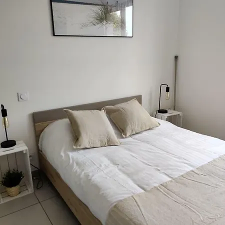 Memorial-sleep In Normandie Apartment