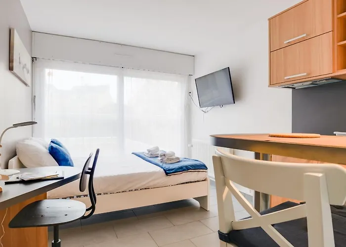 Memorial-sleep In Normandie